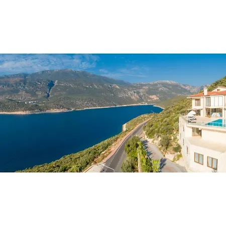 Villa Lara